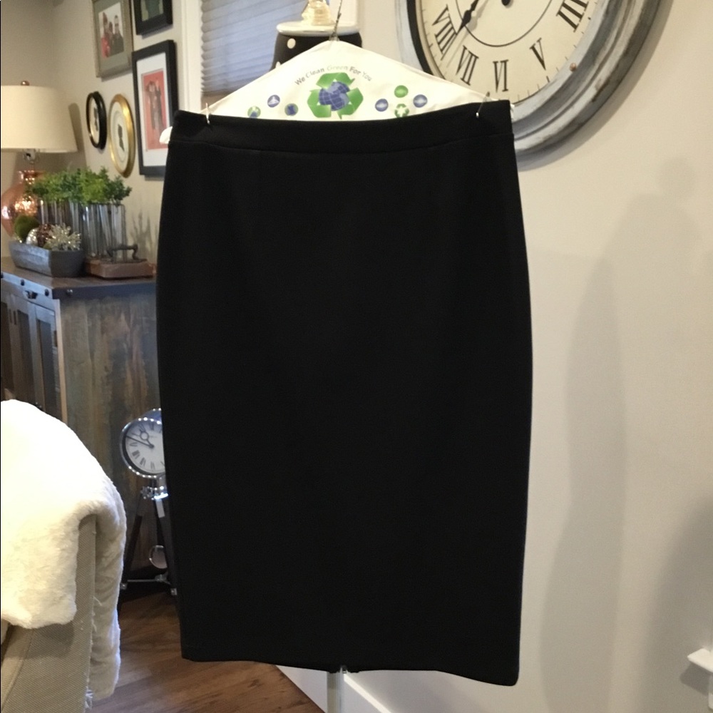Black skirt
